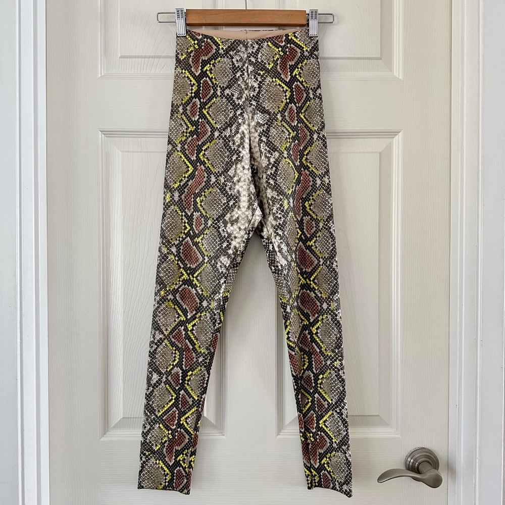 Commando Faux Leather in Neon Snake Print Leggings Size Small - Picture 4 of 12